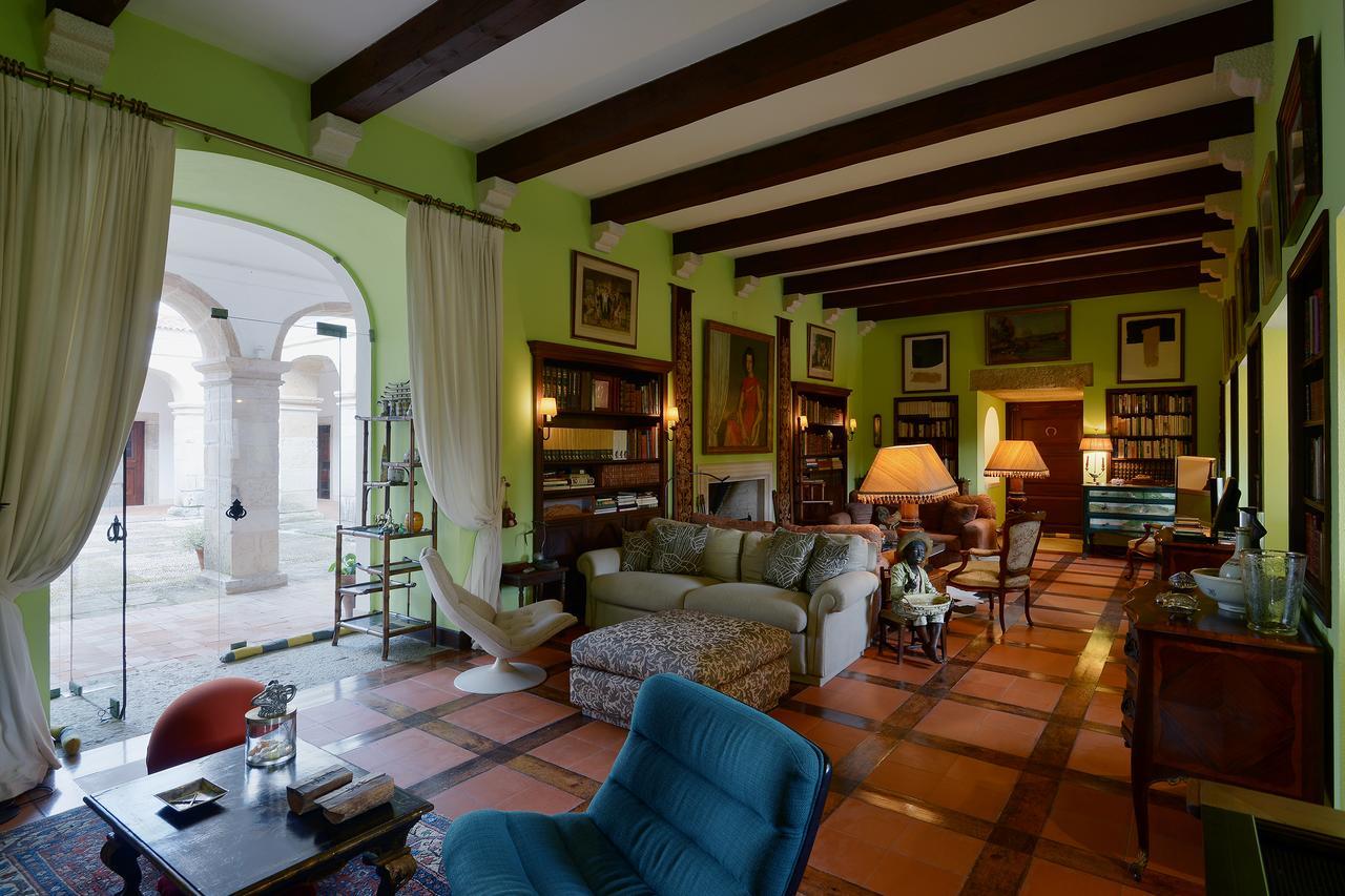 Convento Inn And Artists Residency Chamusca  Exterior foto